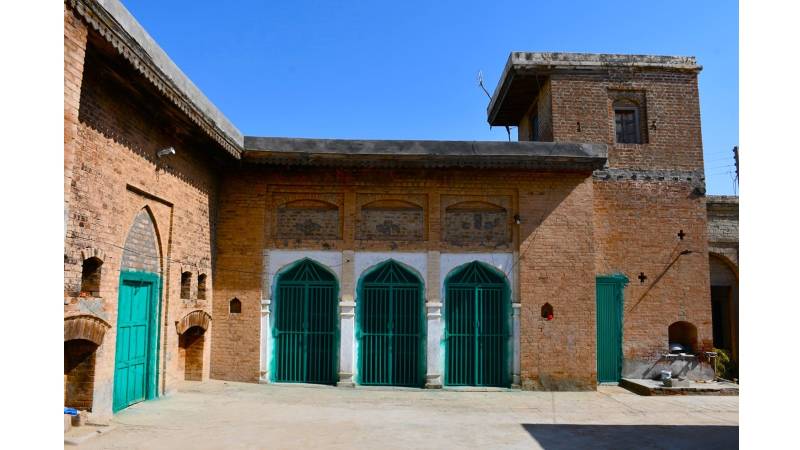 Stonecraft In Chakwal: Mosque And Mansions Of Dhoke Musa Village